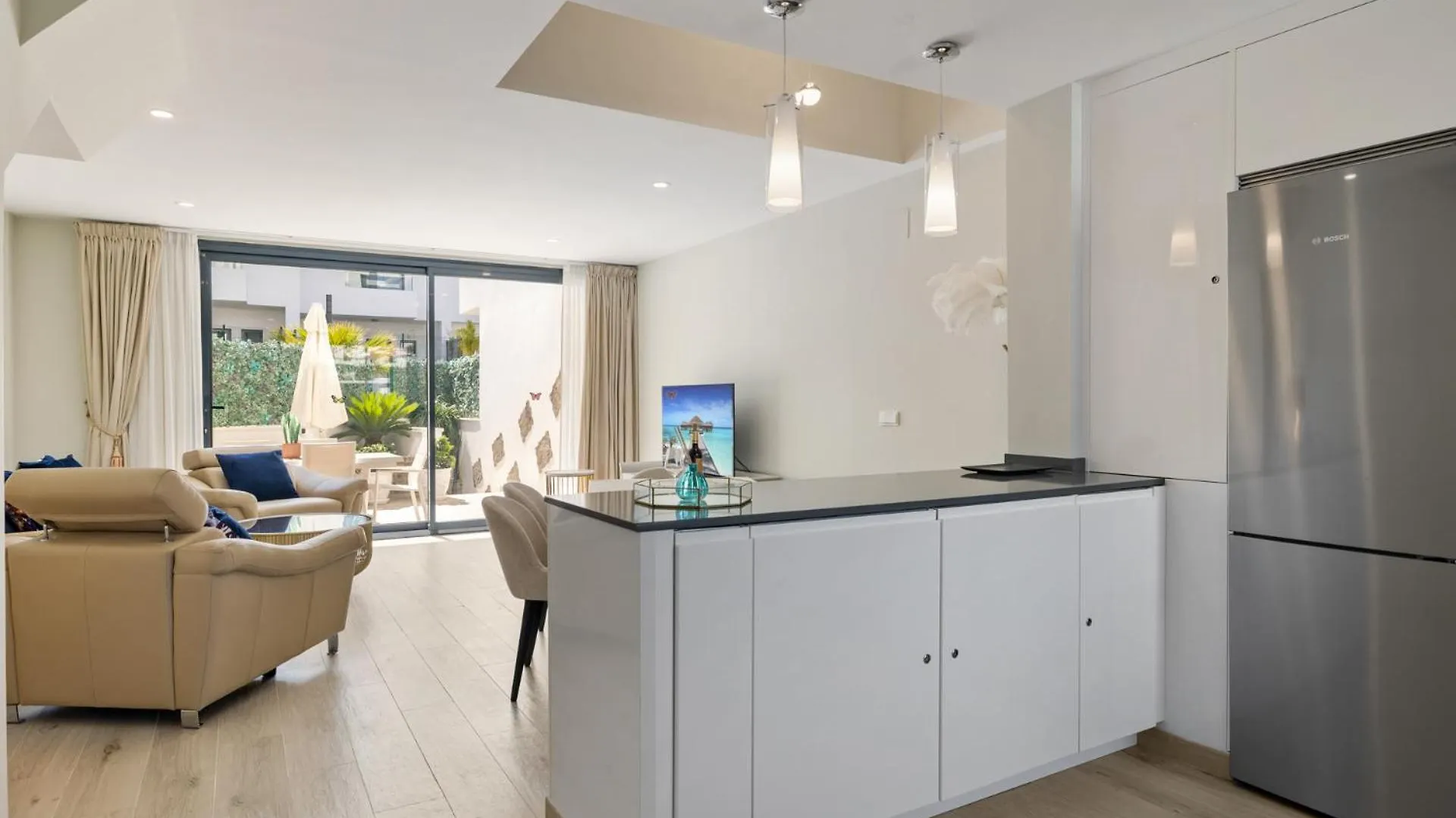 The White House Villa Fuengirola